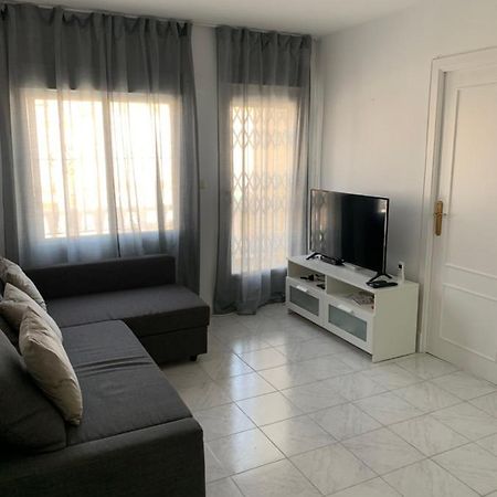 2 Bed Apartment In Paraje Natural Fase 1, Torrevieja Dış mekan fotoğraf