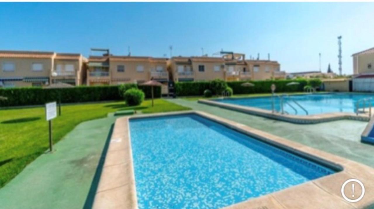 2 Bed Apartment In Paraje Natural Fase 1, Torrevieja Dış mekan fotoğraf